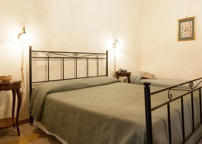 Dimora Storica Urbana 3*