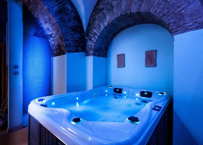 Dimora Storica Urbana 3*