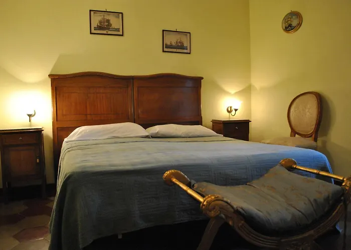 Dimora Storica Urbana 招待所 3*